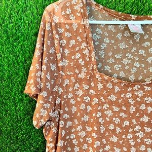 No boundaries floral top